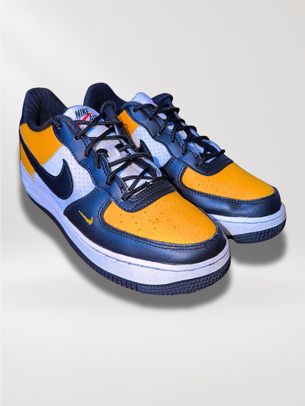 Nike Air Force 1 LV8 GS Jersey Mesh Size 6.5Y University Gold DQ7779-700